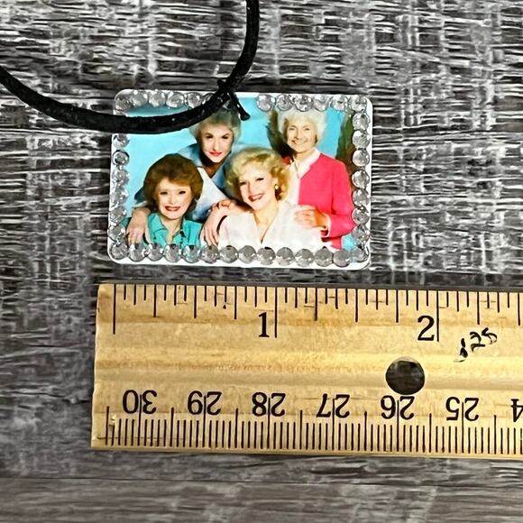 The Golden Girls Rectangle Rhinestone Necklace - Picture 4 of 6